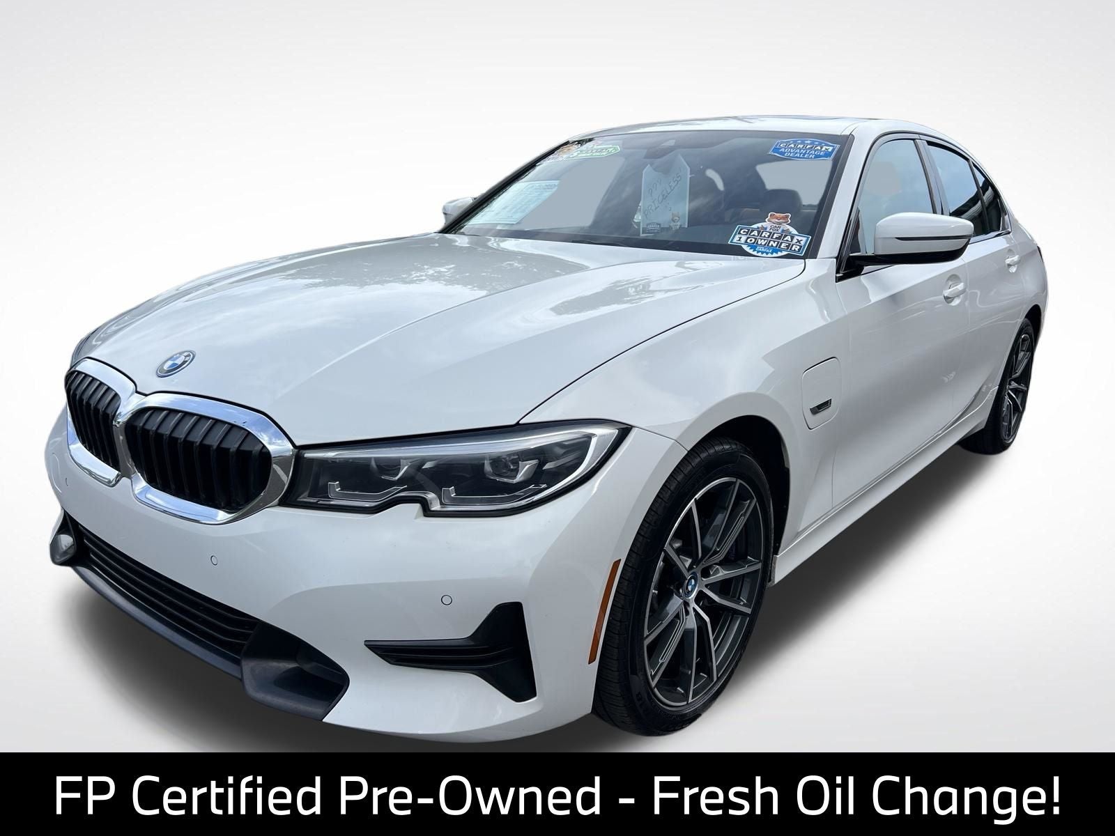 2022 BMW 3 Series — interior view